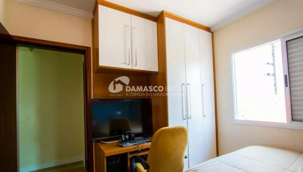 Sobrado à venda 3 Quartos, 1 Suite, 4 Vagas, 207M², Campestre, Santo André - SP