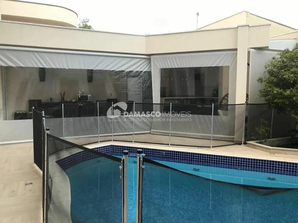 Sobrado à venda 4 Quartos, 3 Suites, 5 Vagas, Jardim São Caetano, São Caetano do Sul - SP