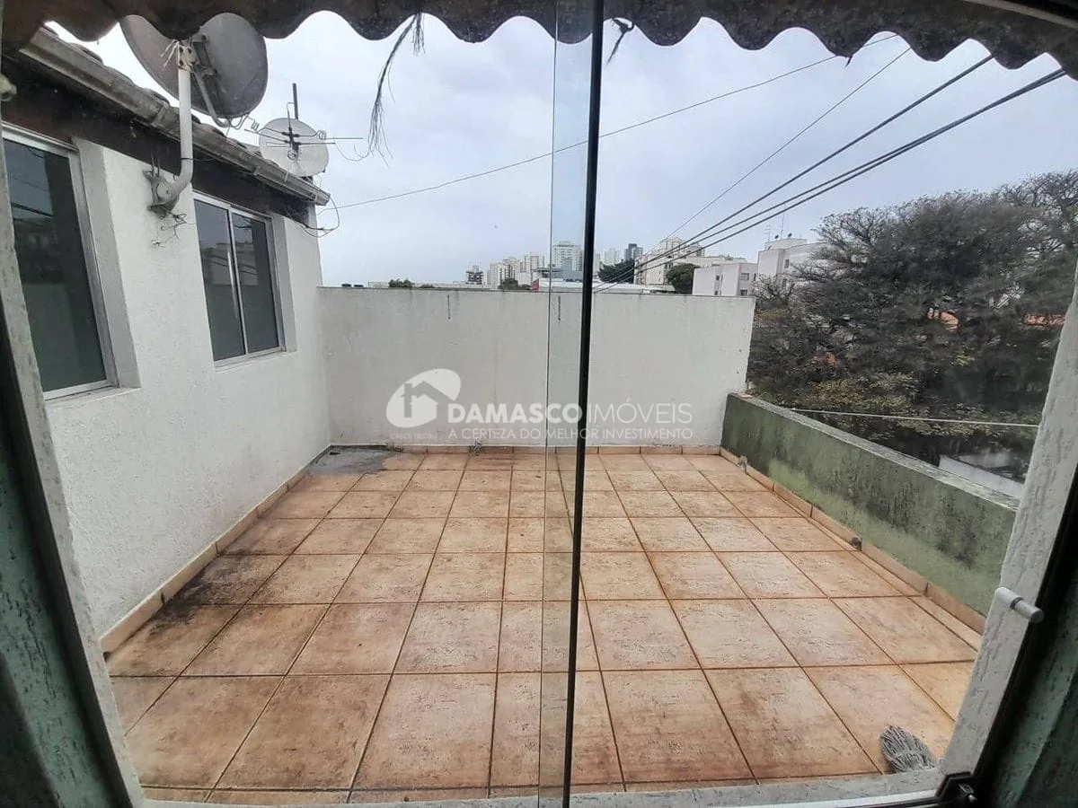 Sobrado para locação com 3 andares