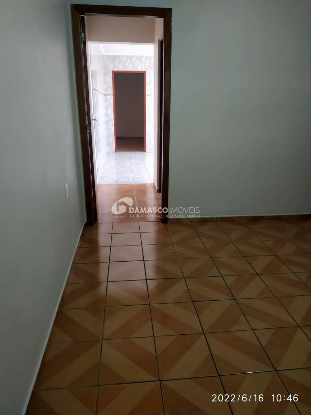 Casa à venda 2 Quartos, 2 Vagas, Vila Palmares, Santo André - SP