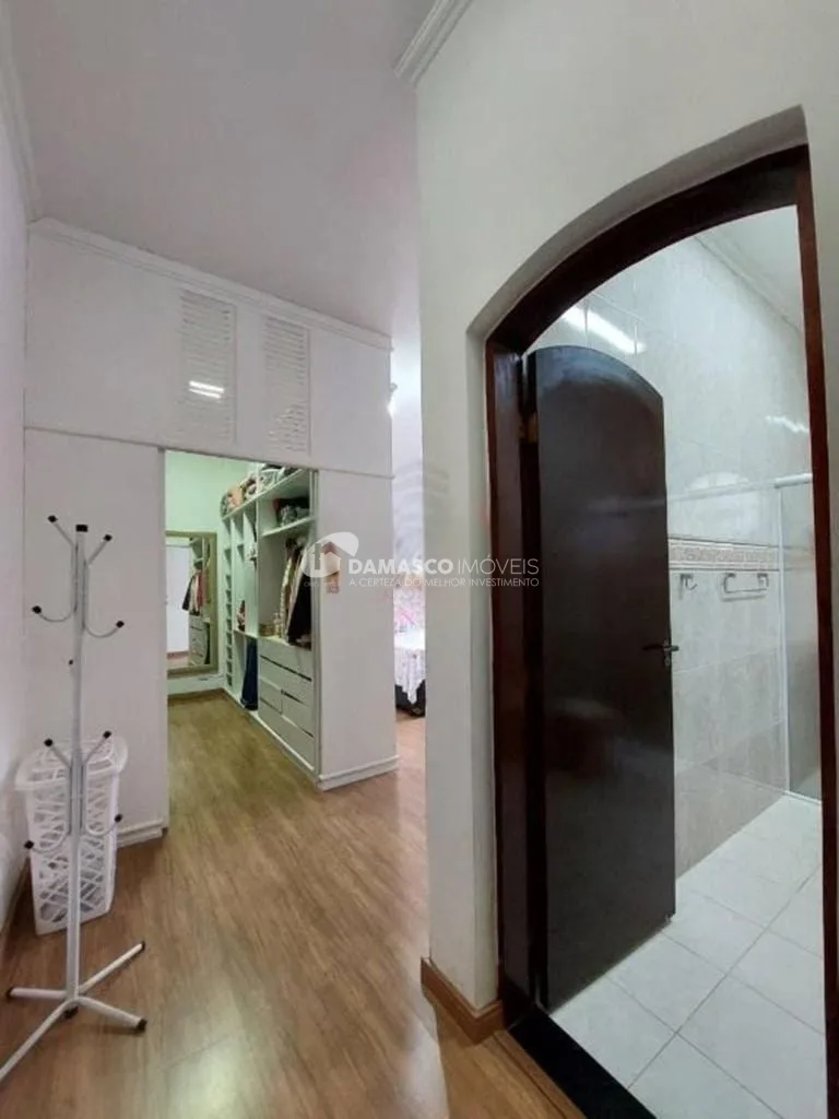 Casa à venda 3 Quartos, 1 Suite, 4 Vagas, 149M², Parque Marajoara, Santo André - SP