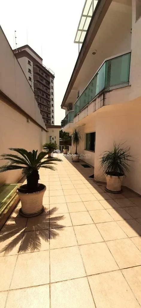 Sobrado à venda 3 Quartos, 3 Suites, 280M², Vila Valparaíso, Santo André - SP