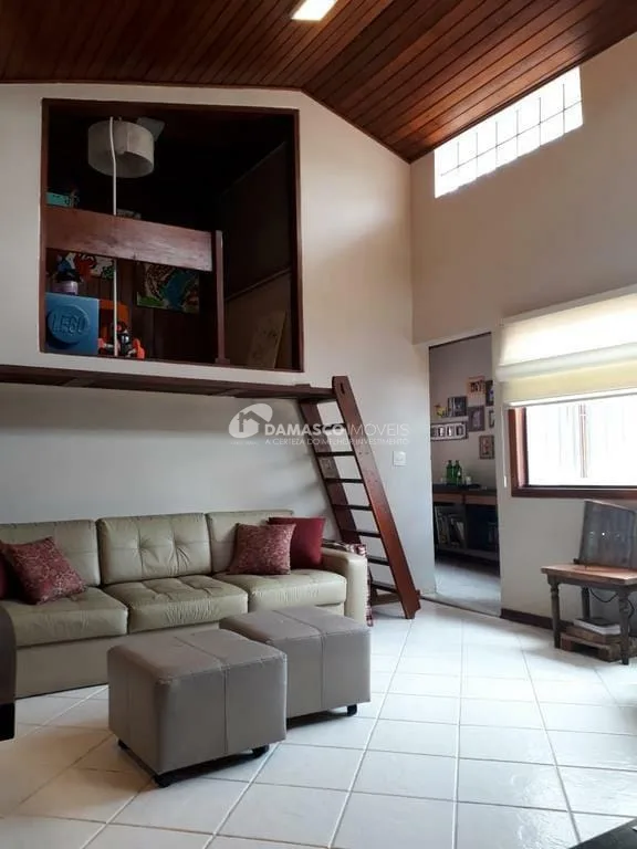 Sobrado à venda 3 Quartos, 1 Suite, 2 Vagas, 260M², Jardim Paraíso, Santo André - SP