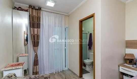 Sobrado à venda 3 Quartos, 1 Suite, 2 Vagas, Vila Alpina, São Paulo - SP