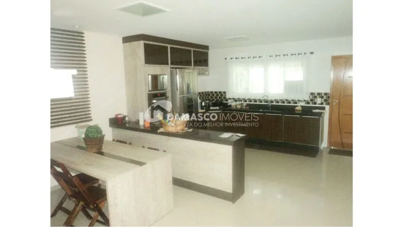 Sobrado à venda 4 Quartos, 2 Suites, 4 Vagas, 170M², Vila Alpina, Santo André - SP