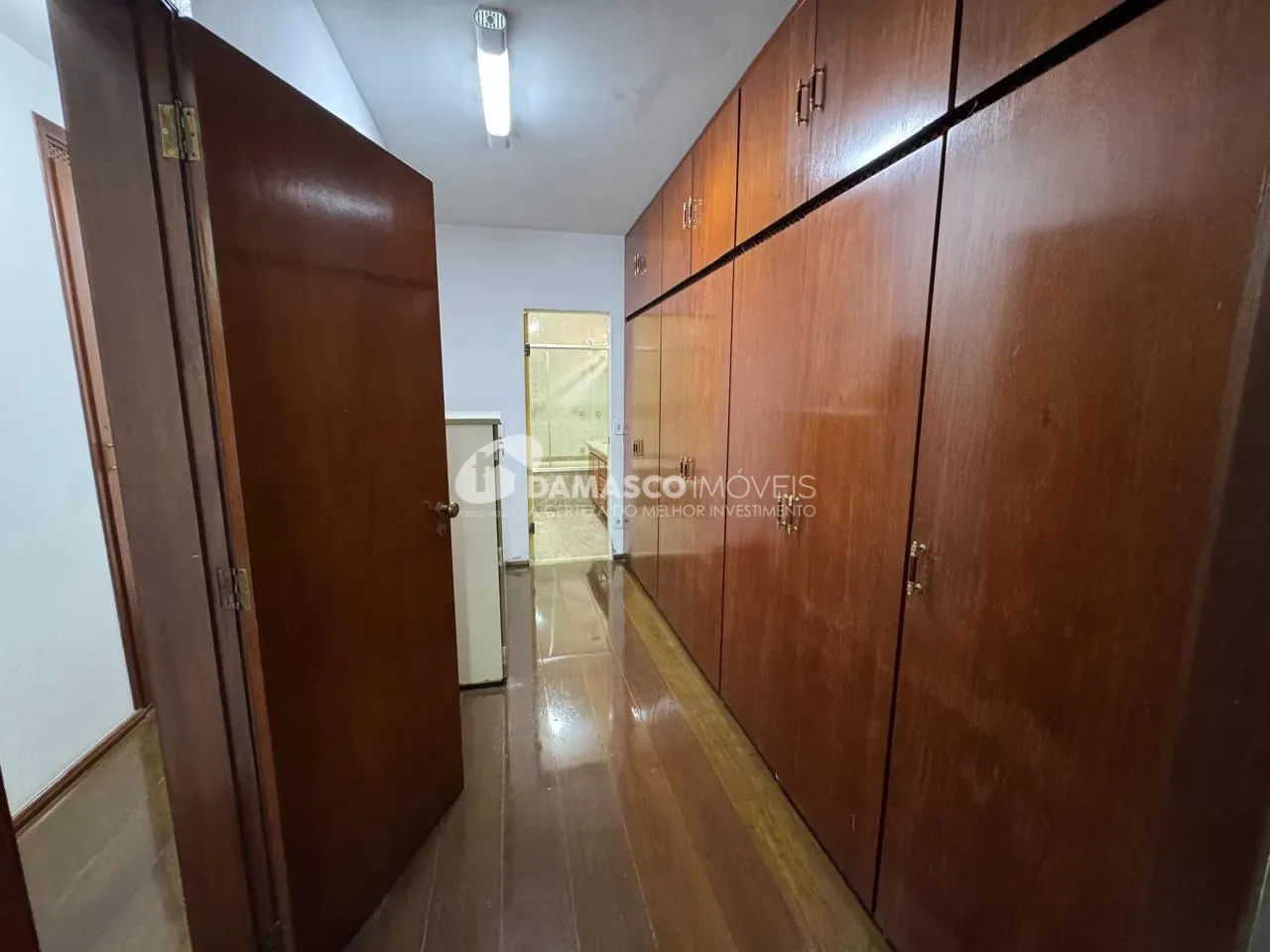 Sobrado  para Venda 3 Quartos, 3 Suites, 6 Vagas, Santa Paula, São Caetano do Sul - SP