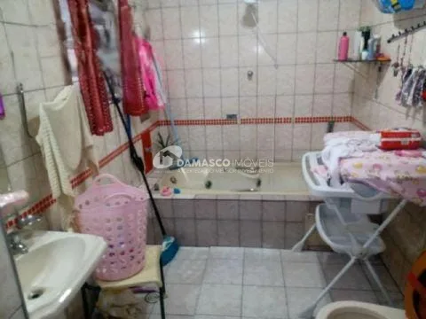 Sobrado à venda 5 Quartos, 2 Suites, 18 Vagas, 230M², Campestre, Santo André - SP