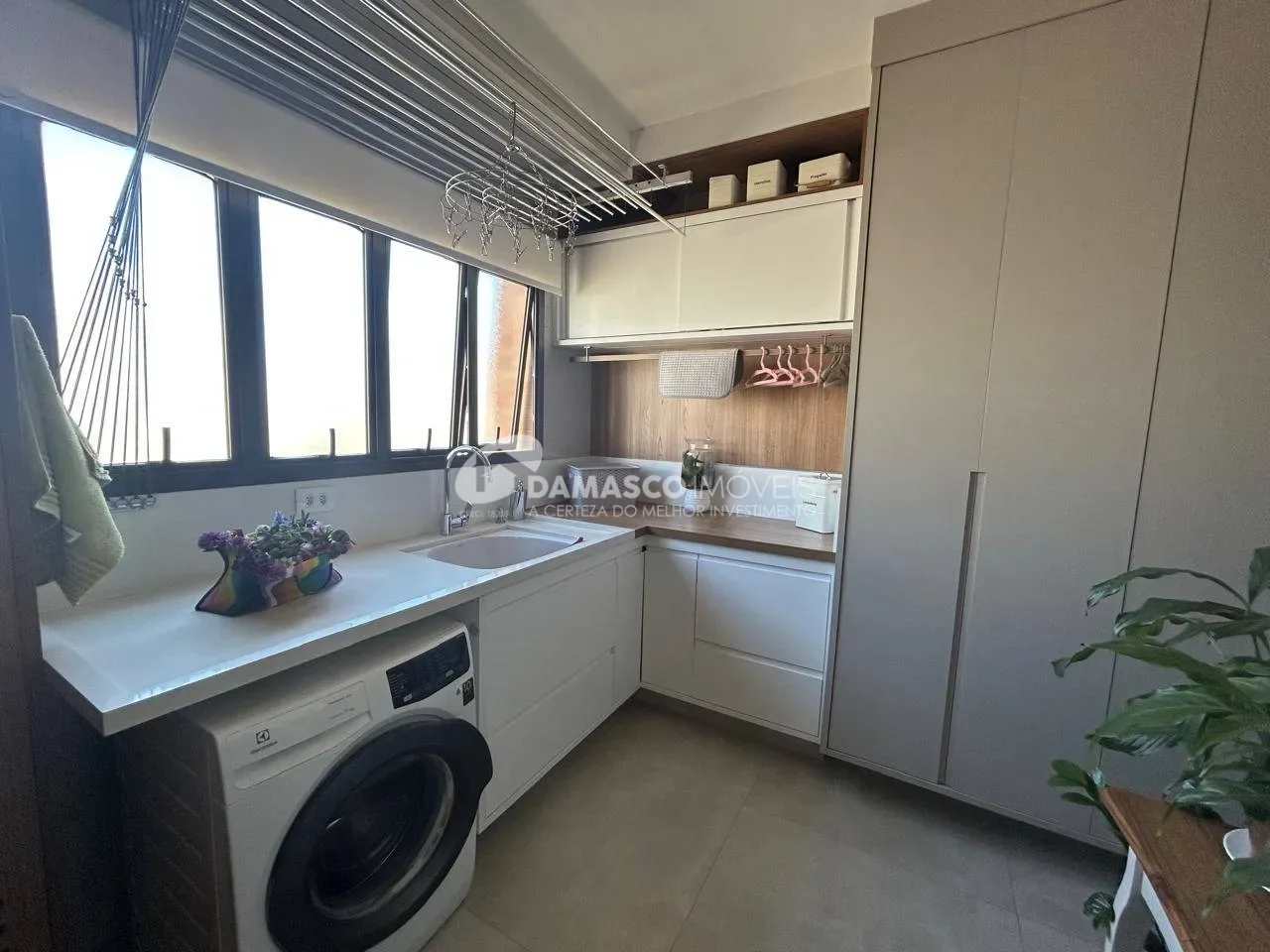 Apartamento de Alto Padrão à Venda no Santo Antônio, São Caetano do Sul | 238 m² | 4 Dormitórios | 2 Suítes