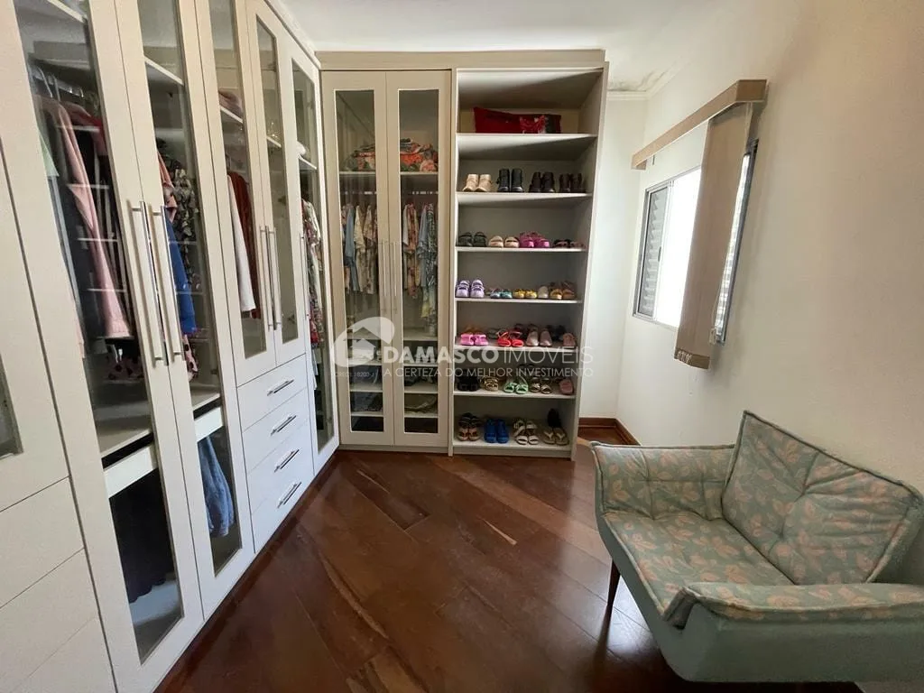 Casa à venda 2 Quartos, 2 Vagas, 150M², Jardim das Maravilhas, Santo André - SP