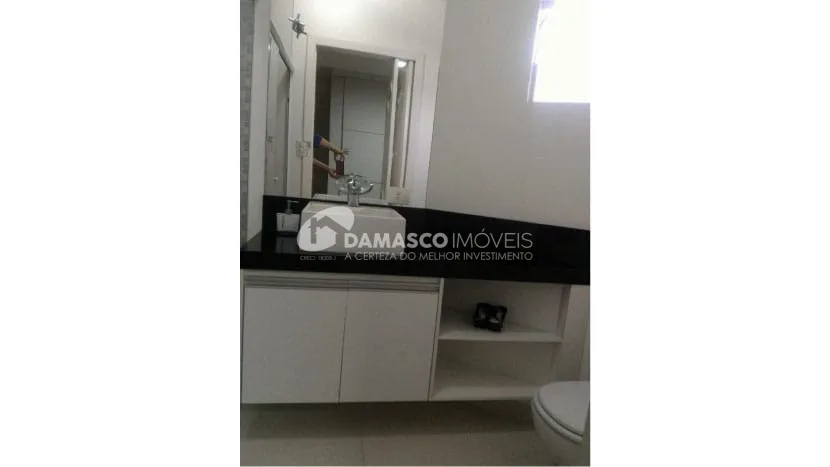 Sobrado à venda 3 Quartos, 1 Suite, 5 Vagas, 226M², Santa Maria, Santo André - SP