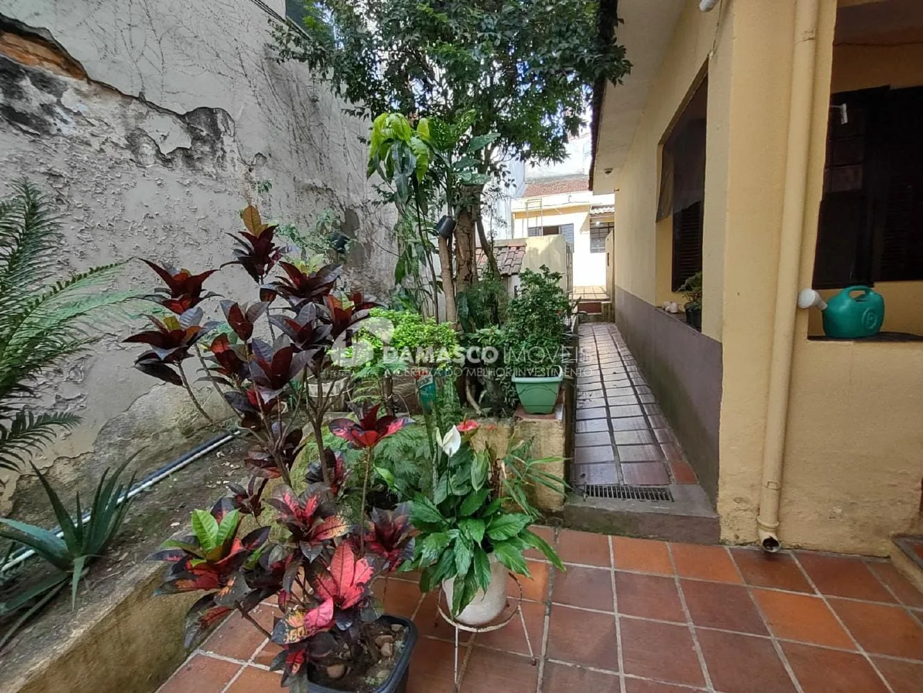 Sobrado para Locação 4 Quartos, 1 Suite, 5 Vagas, 370M², Vila Metalúrgica, Santo André - SP