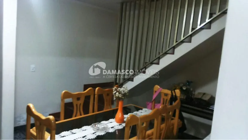 Sobrado à venda 4 Quartos, 1 Suite, 6 Vagas, 184M², Osvaldo Cruz, São Caetano do Sul - SP