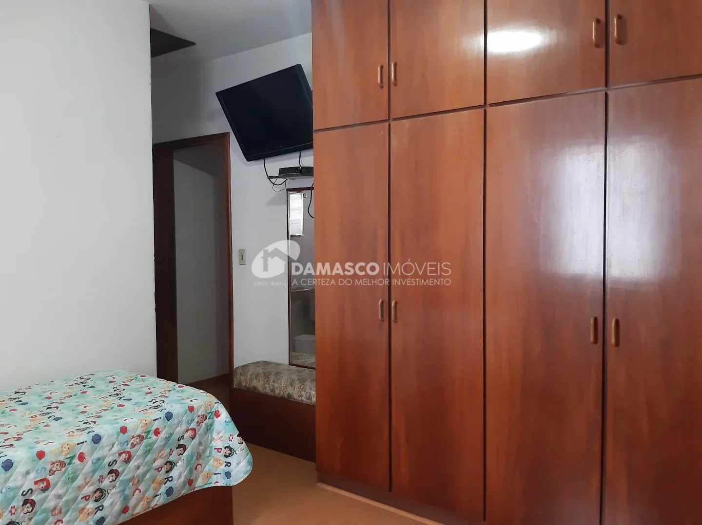 Sobrado à venda 3 Quartos, 2 Suites, 2 Vagas, 209M², Osvaldo Cruz, São Caetano do Sul - SP
