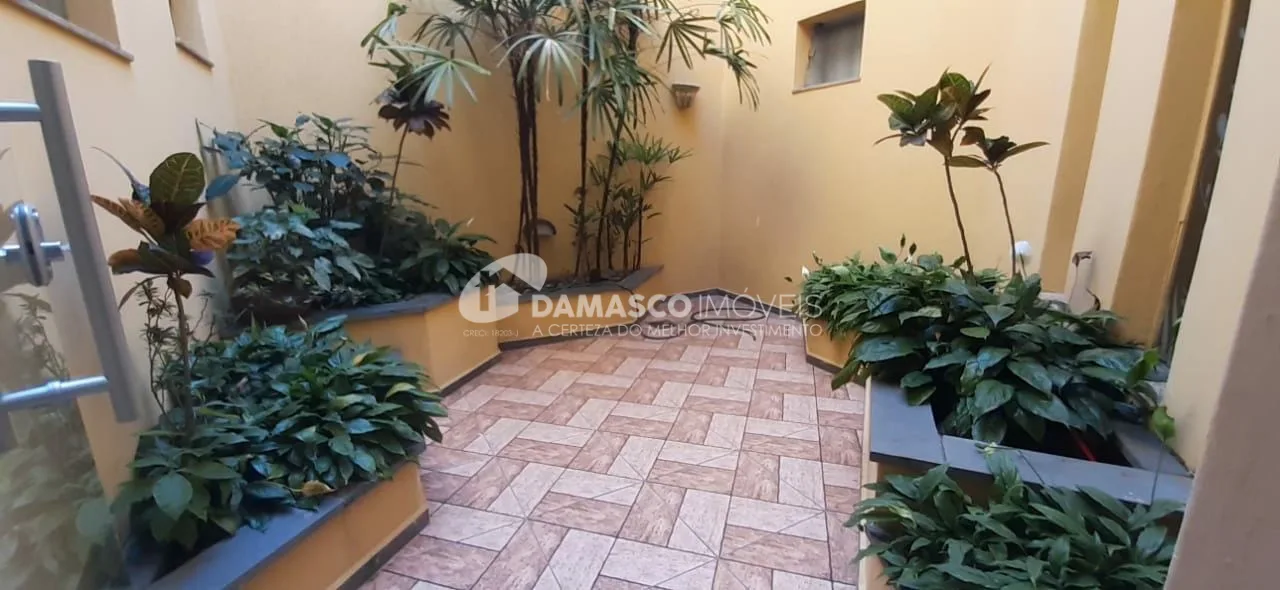 Sobrado à venda 3 Quartos, 2 Suites, 6 Vagas, 780M², Osvaldo Cruz, São Caetano do Sul - SP