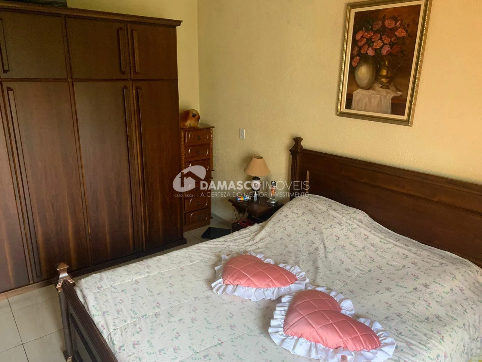 Sobrado à venda 3 Quartos, 1 Suite, 6 Vagas, 252M², Cerâmica, São Caetano do Sul - SP