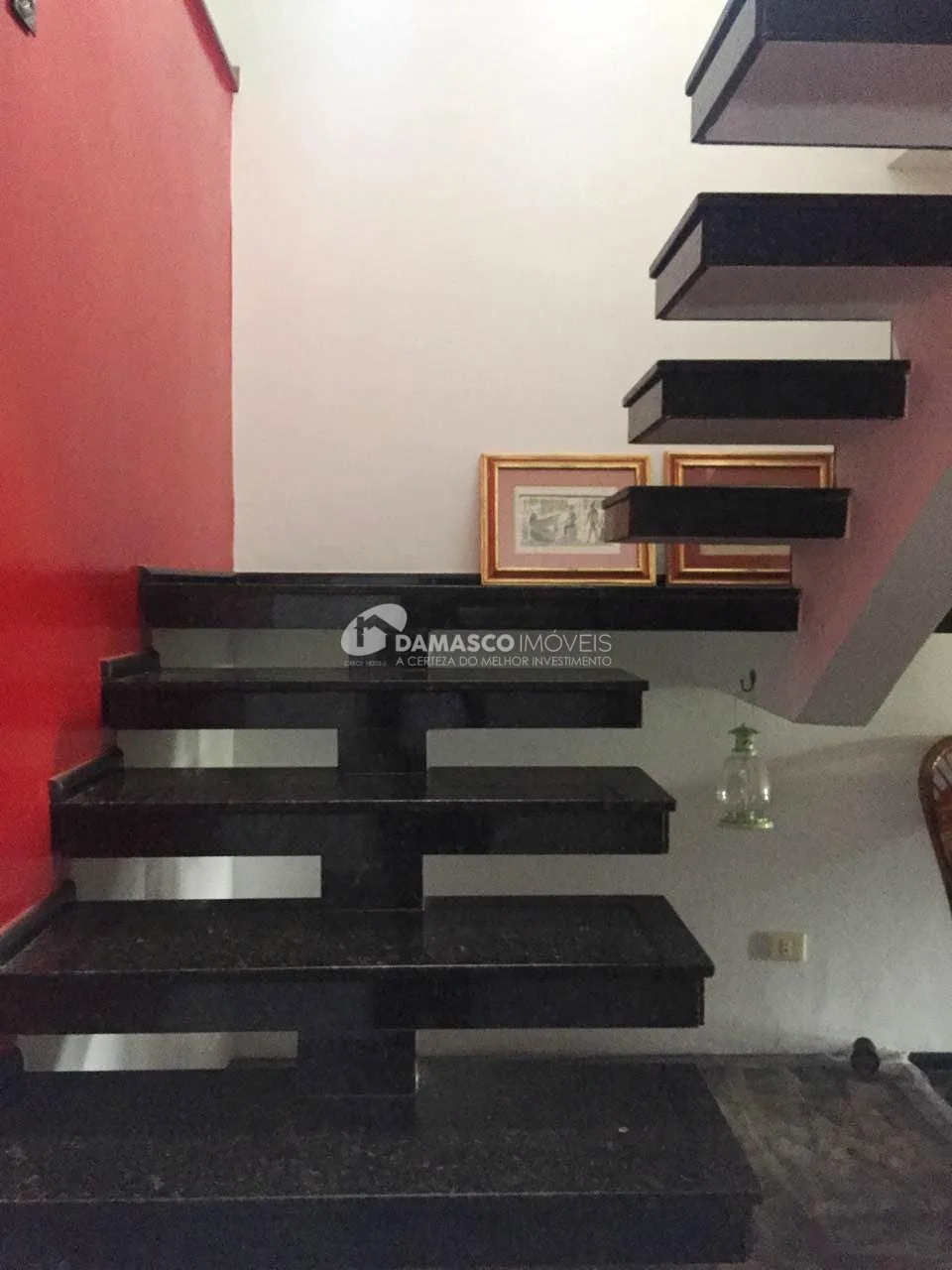 Sobrado à venda 3 Quartos, 3 Suites, 2 Vagas, 223M², Olímpico, São Caetano do Sul - SP