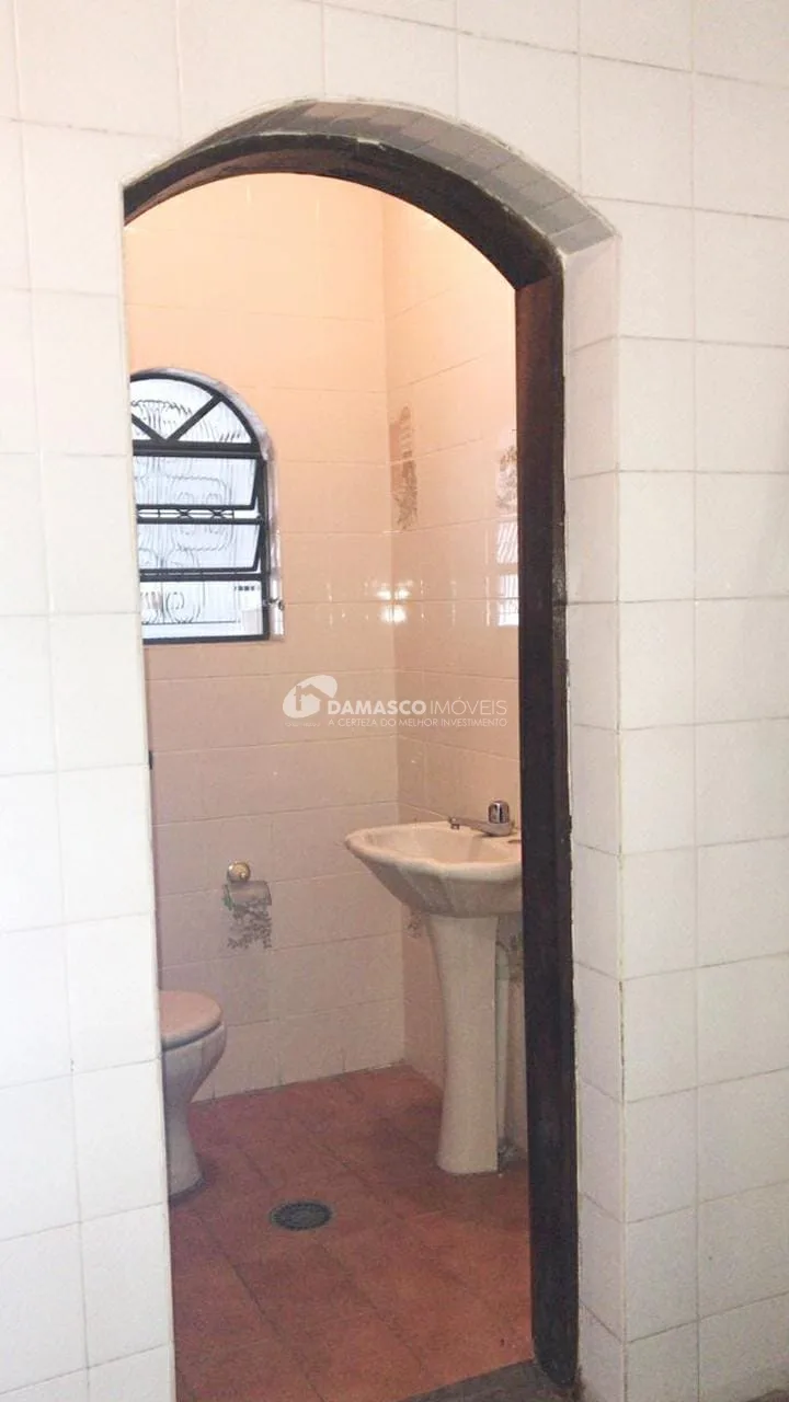 Casa à venda 2 Quartos, 1 Suite, 4 Vagas, 200M², Campestre, Santo André - SP