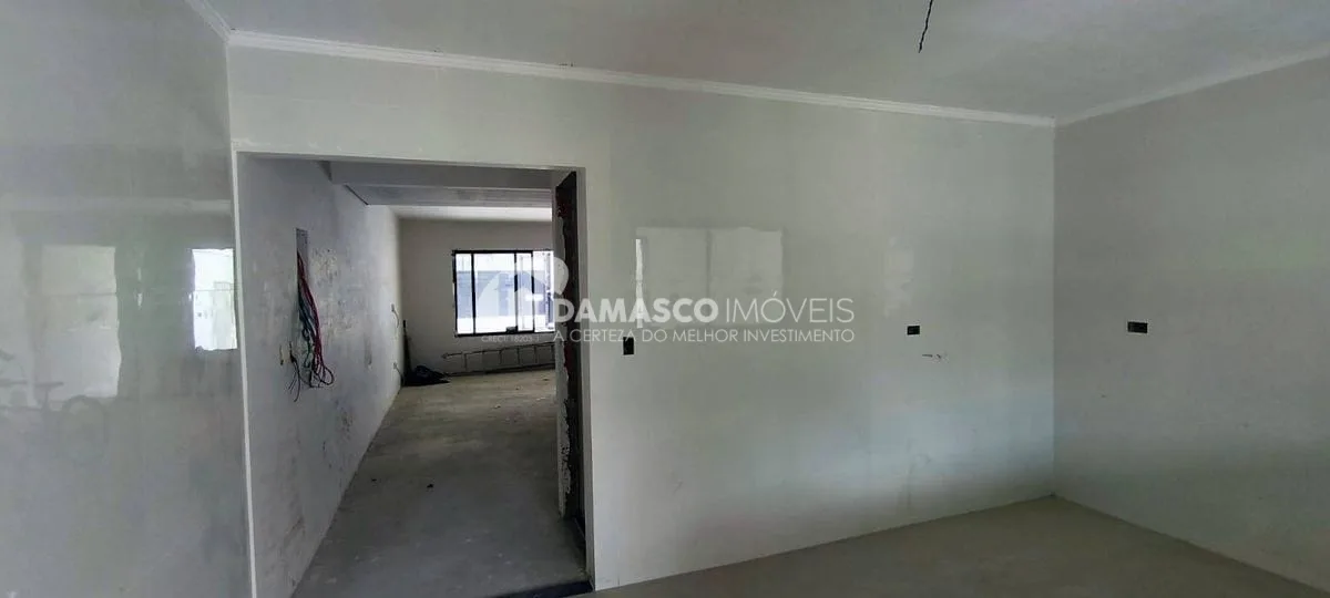 Sobrado Novo , 3 dorm, 2 suítes,  165m2, Olímpico