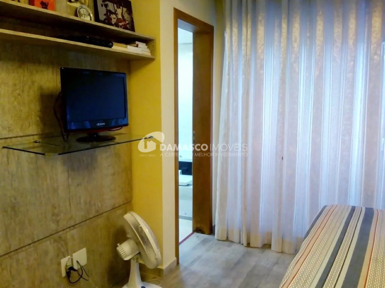 Sobrado à venda 3 Quartos, 3 Suites, 6 Vagas, 390M², Santa Maria, São Caetano do Sul - SP