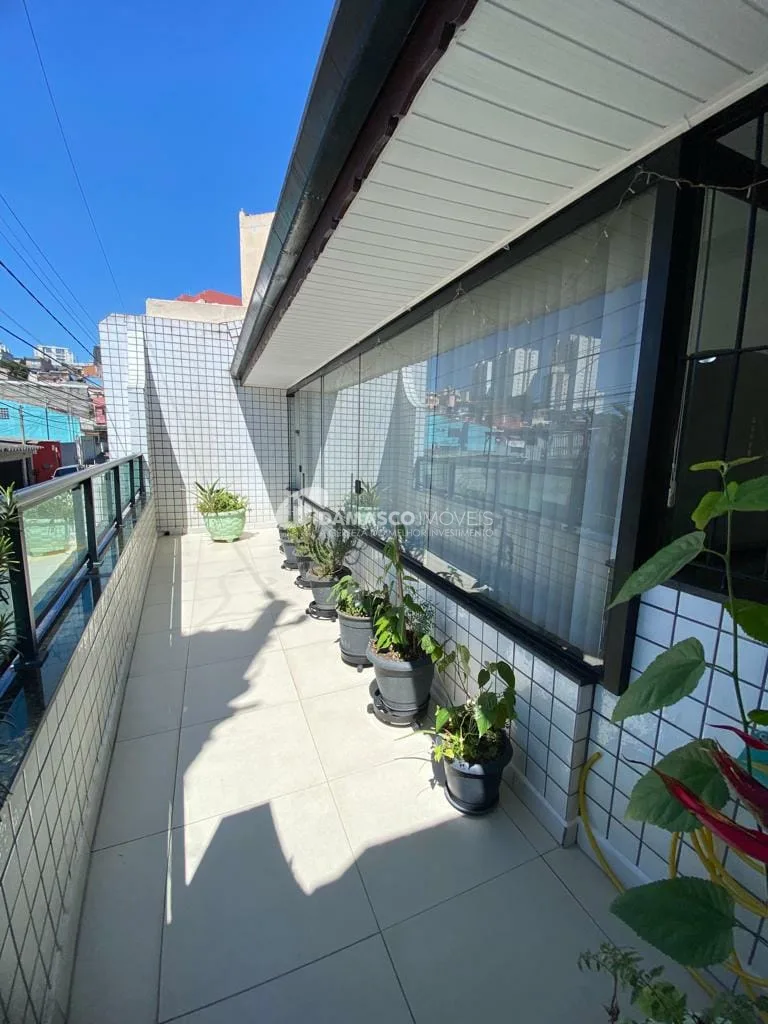 Sobrado à venda 3 Quartos, 1 Suite, 3 Vagas, 222M², Vila Palmares, Santo André - SP