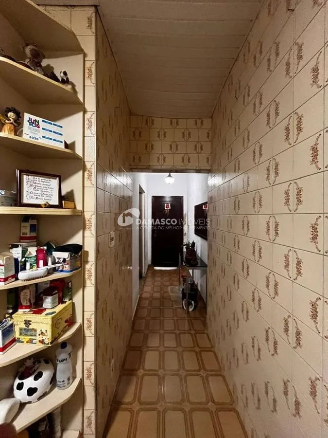 Casa térrea a venda com amplo quintal
