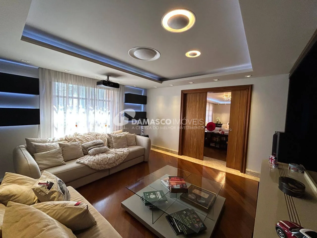 Apartamento à venda, Vila Bastos, Santo André, SP
