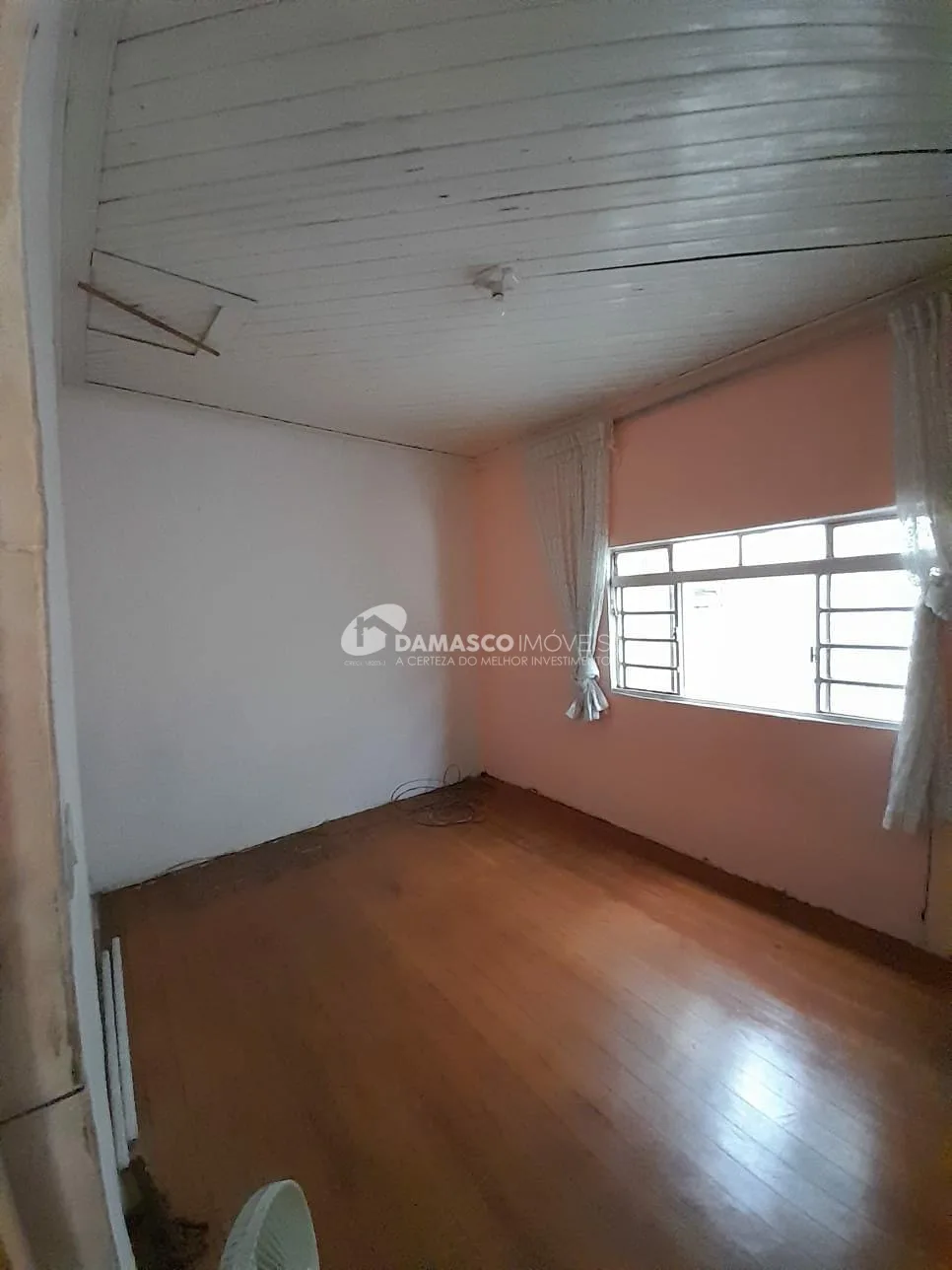Sobrado à venda 2 Quartos, 2 Vagas, 315M², Cerâmica, São Caetano do Sul - SP