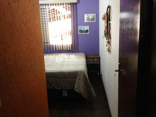 Sobrado à venda 3 Quartos, 1 Suite, 2 Vagas, Santa Terezinha, São Bernardo do Campo - SP