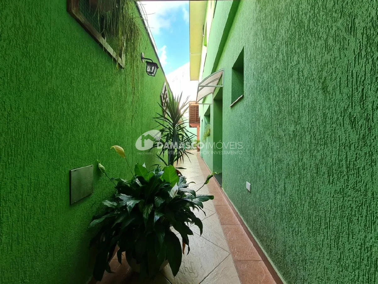 Sobrado à venda 4 Quartos, 1 Suite, 2 Vagas, 220M², Campestre, Santo André - SP