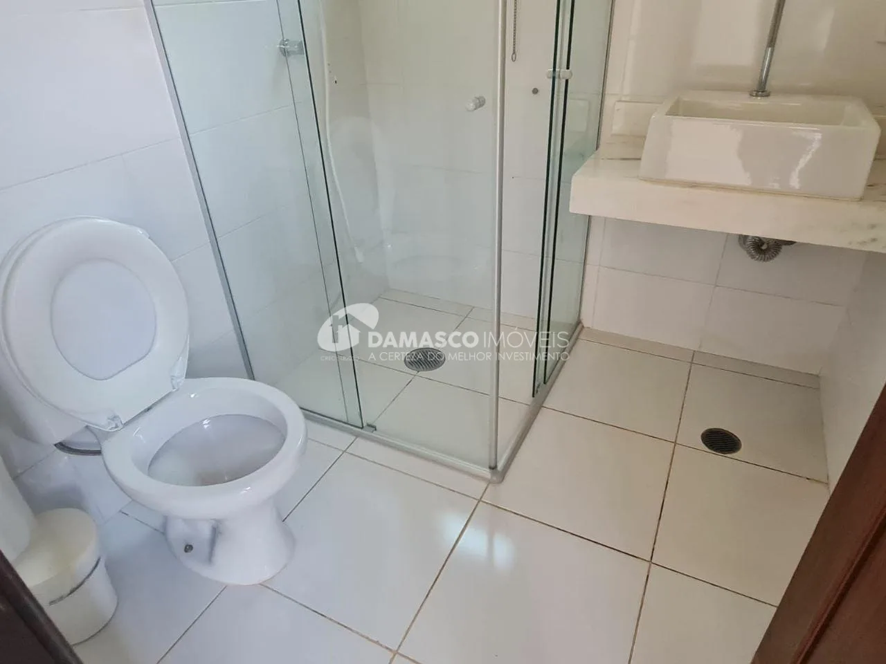 Casa à venda 3 Quartos, 3 Suites, 450M², Avenida Estrutural Leste, Ibiúna - SP