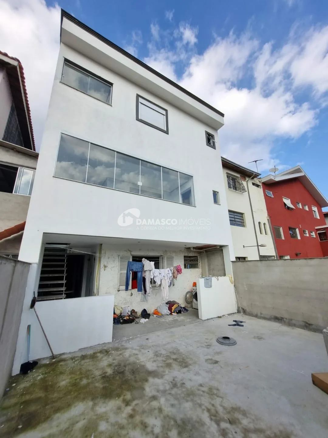 Sobrado à venda 3 Quartos, 3 Suites, 4 Vagas, Campestre, Santo André - SP