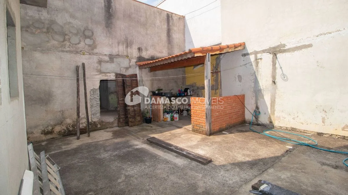 Imóvel com duas casas Bairro Osvaldo Cruz