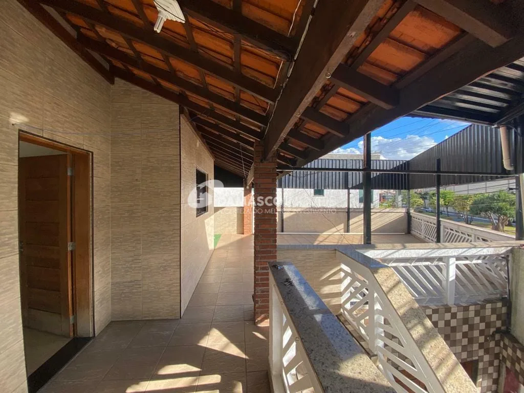 Sobrado comercial com moradia / local ótimo na Av. Presidente Kennedy - SCSul
