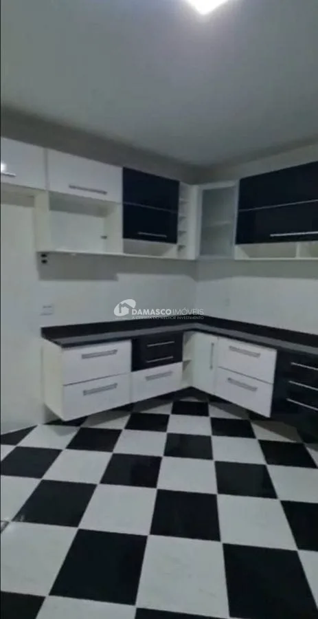 Sobrado a venda 3 dormitórios