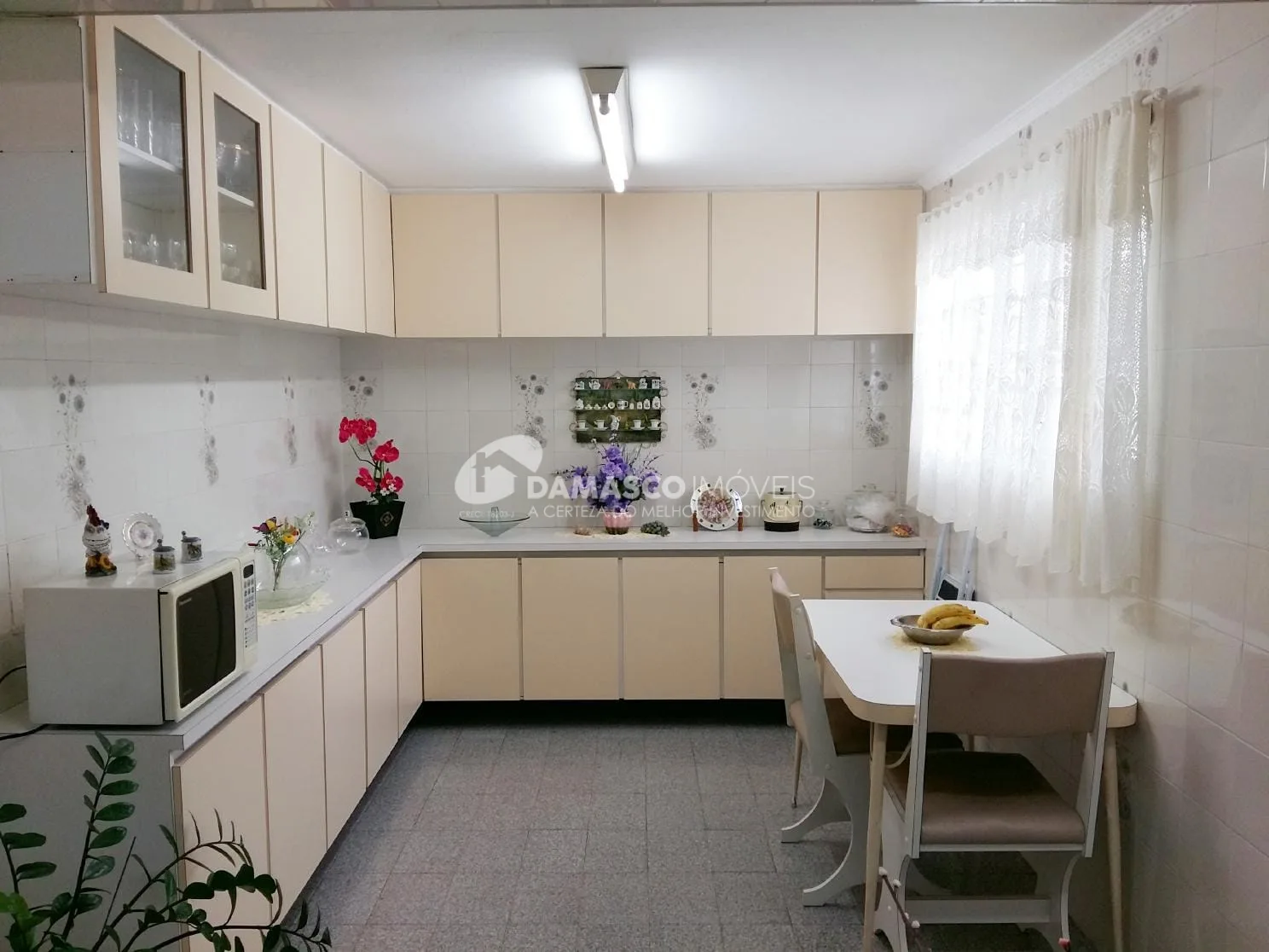 Casa à venda 2 Quartos, 5 Vagas, terreno medindo 400 m², Santa Maria, São Caetano do Sul - SP