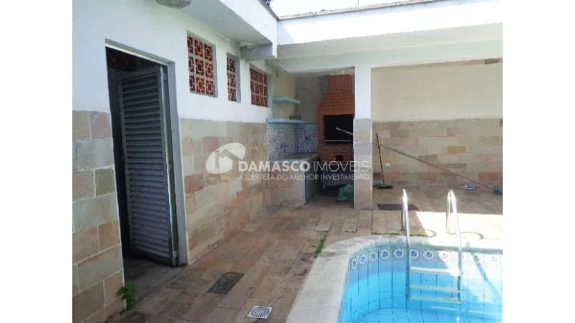 Sobrado à venda 3 Quartos, 1 Suite, 4 Vagas, Butantã, São Paulo - SP