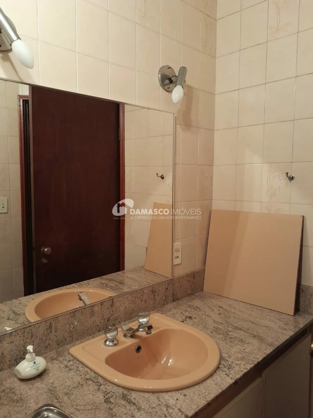Sobrado à venda 4 Quartos, 4 Suites, 2 Vagas, 320M², Osvaldo Cruz, São Caetano do Sul - SP