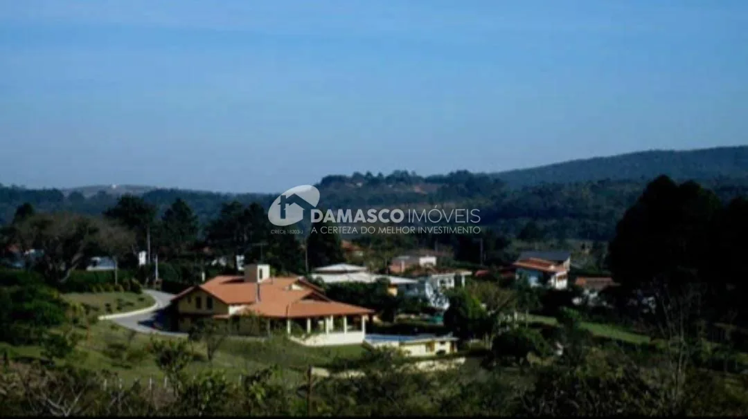 Casa à venda 3 Quartos, 3 Suites, 450M², Avenida Estrutural Leste, Ibiúna - SP