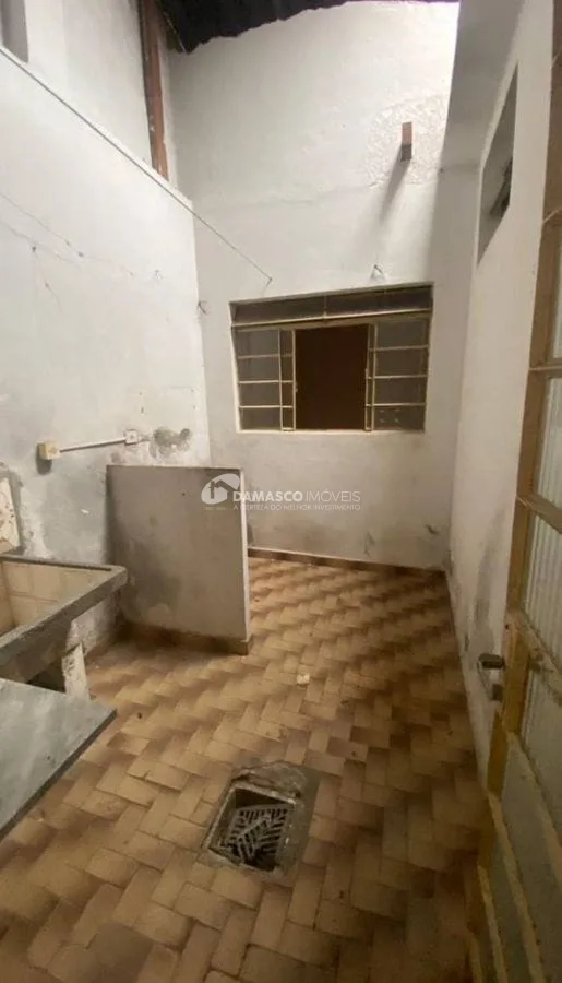 Casa Térrea - Bairro Olímpico