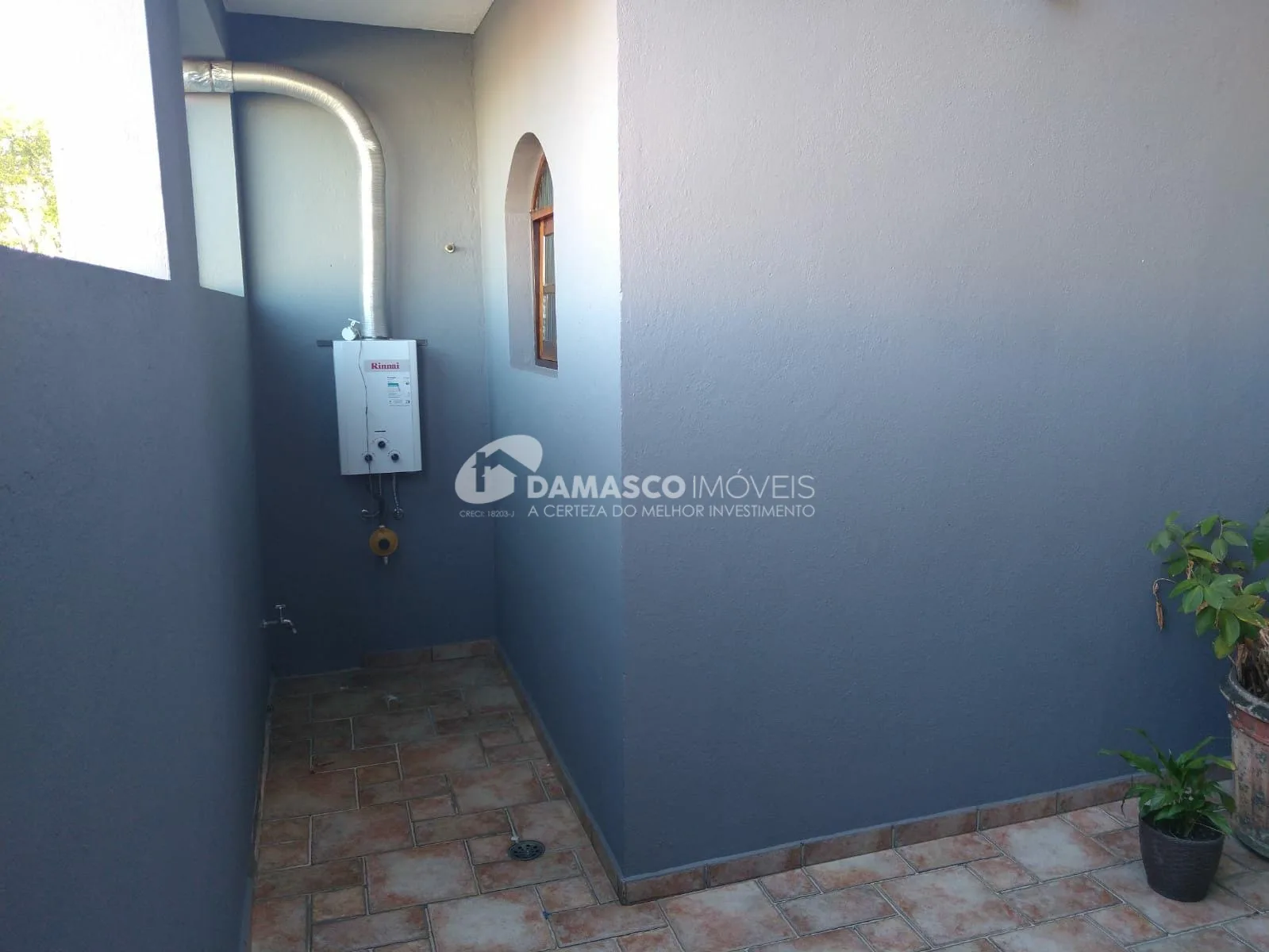 Sobrado à venda 2 Quartos, 1 Suite, 6 Vagas, 345M², Nova Gerty, São Caetano do Sul - SP