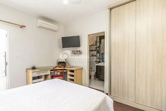 Sobrado à venda 3 Quartos, 1 Suite, 2 Vagas, Boa Vista, São Caetano do Sul - SP