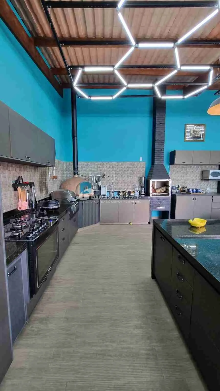 Casa de alto padrão à venda no Osvaldo Cruz | 442 m² | 3 dormitórios | Piscina | 4 vagas