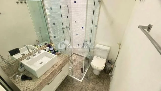 Sobrado à venda 3 Quartos, 3 Suites, 5 Vagas, 380M², Jardim, Santo André - SP