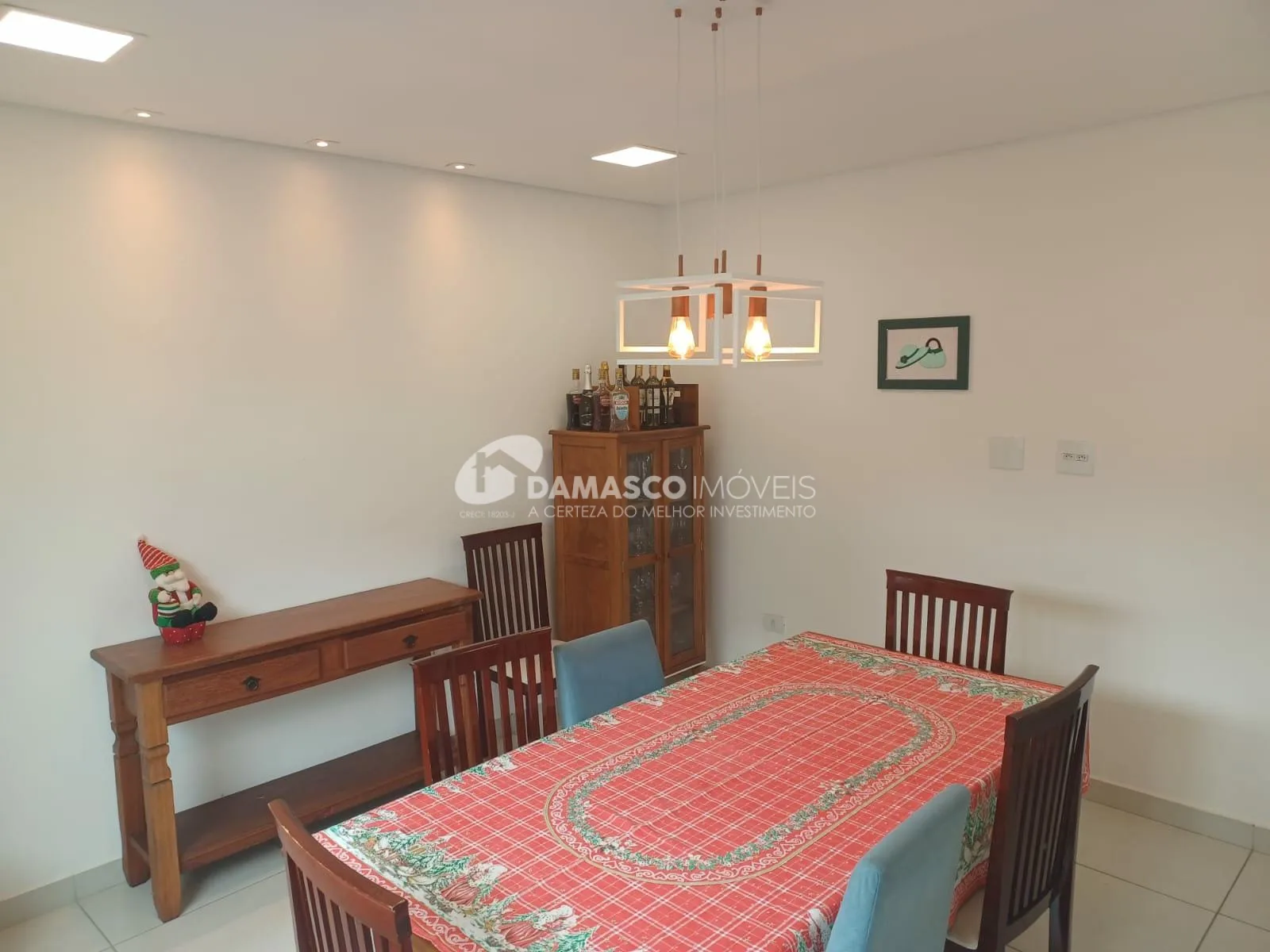 Sobrado à venda 2 Quartos, 1 Vaga, 250M², Cerâmica, São Caetano do Sul - SP