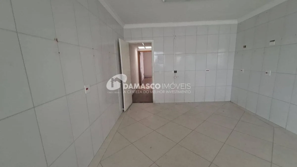 Sobrado Comercial  para Locação na Av. Pres. Kennedy Olímpico, São Caetano do Sul - SP