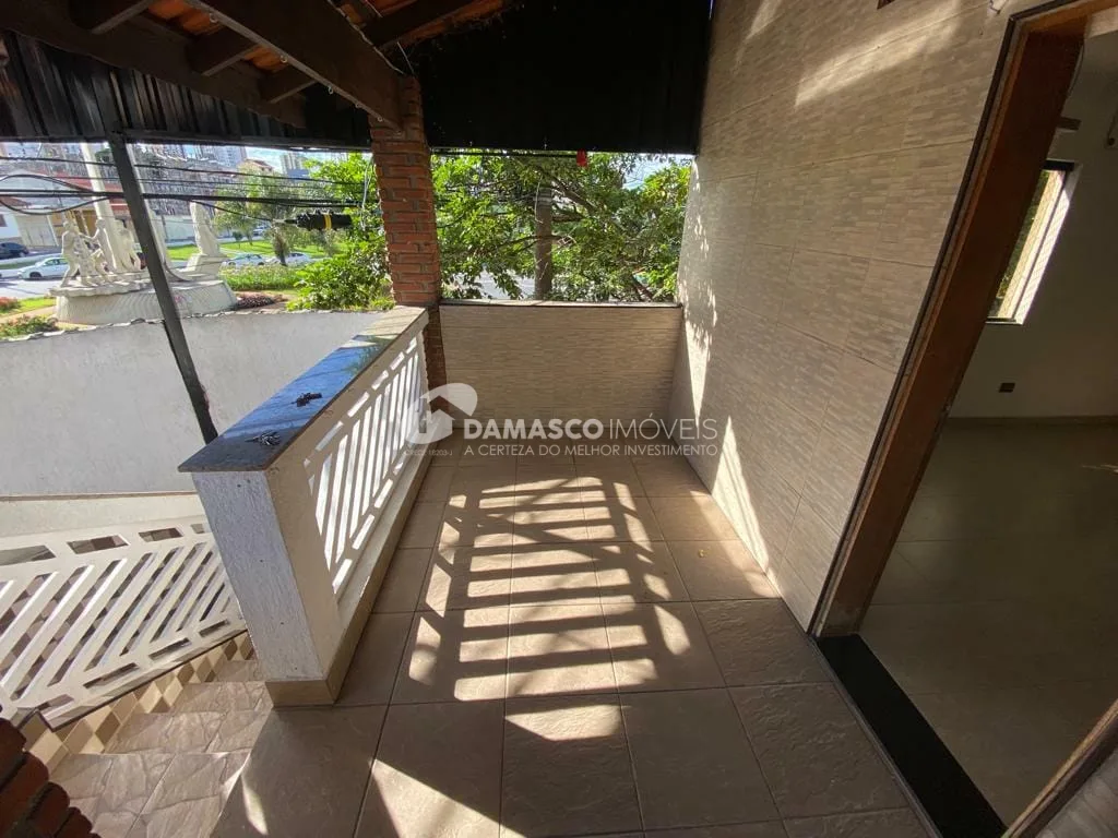 Sobrado comercial com moradia / local ótimo na Av. Presidente Kennedy - SCSul