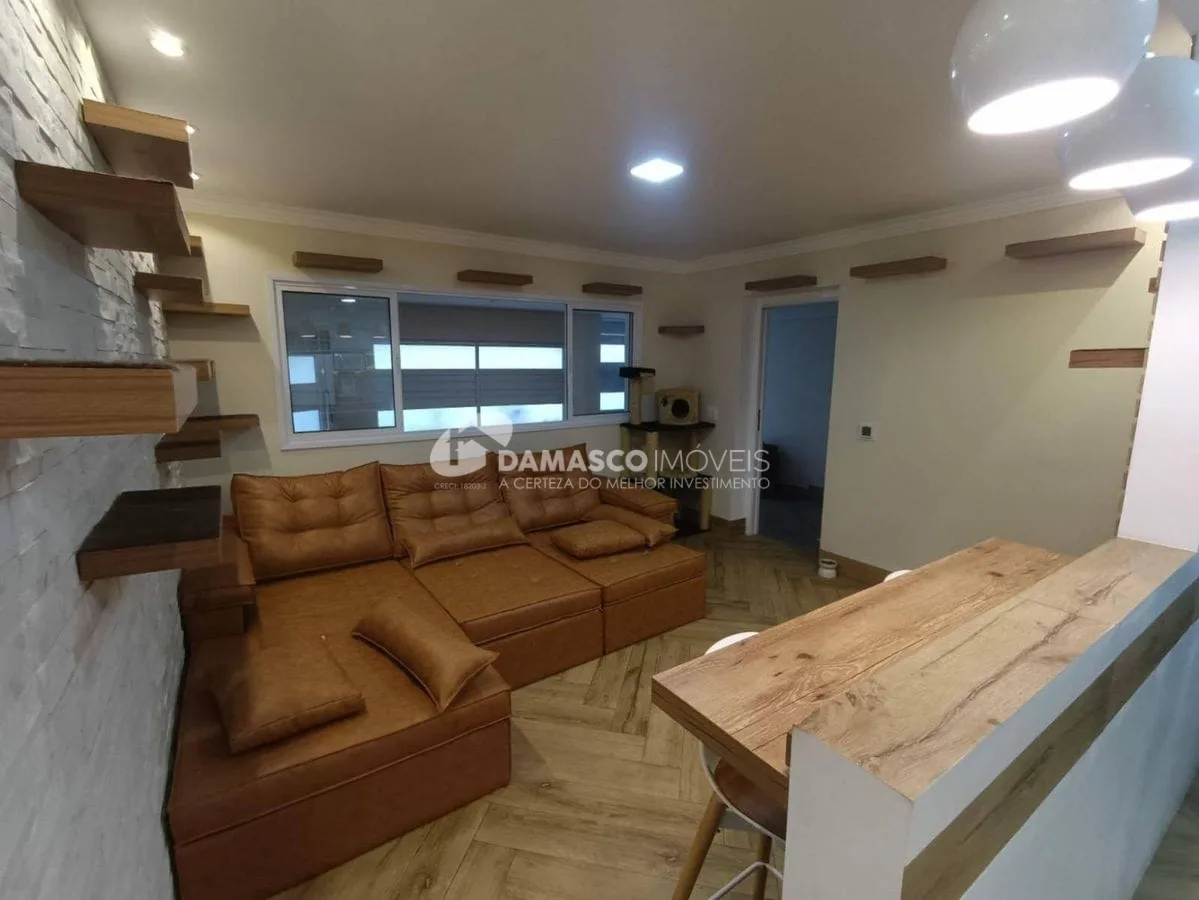 Sobrado à venda 2 Quartos, 2 Suites, 3 Vagas, Fundação, São Caetano do Sul - SP