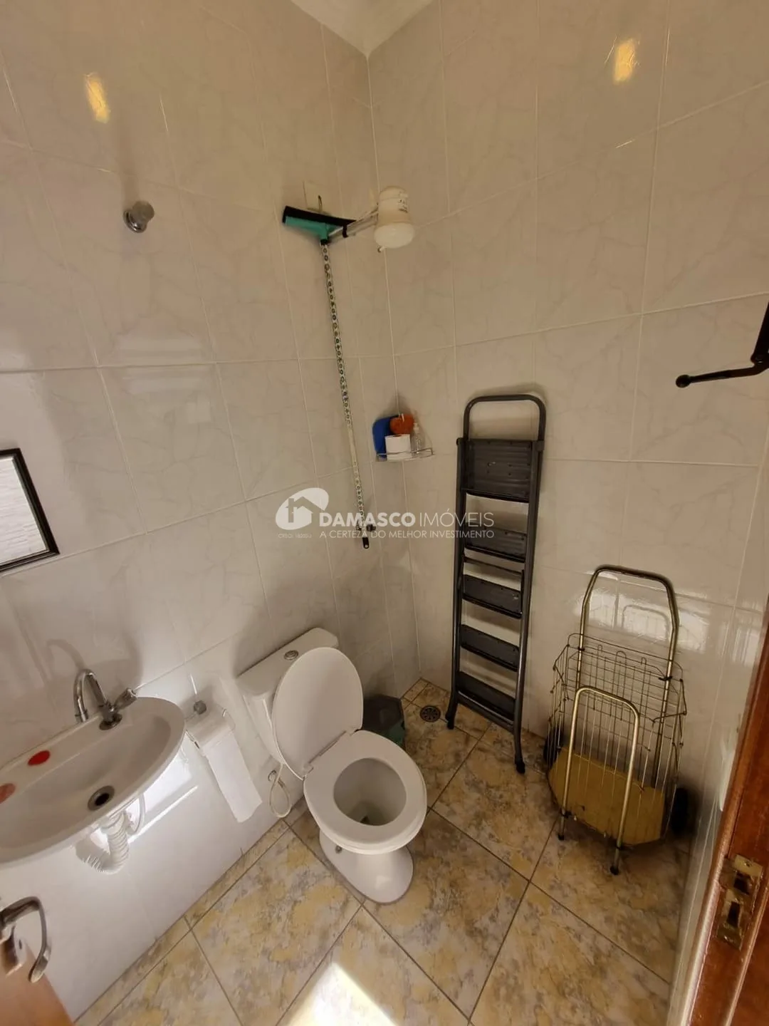 Casa à venda 2 Quartos, 1 Suite, 3 Vagas, 159M², Rudge Ramos, São Bernardo do Campo - SP