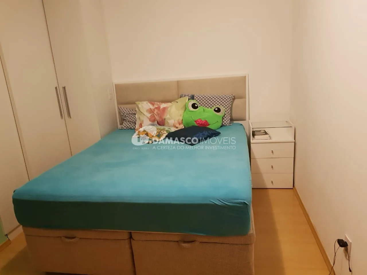 Sobrado à venda 4 Quartos, 1 Suite, 10 Vagas, 323M², Vila Linda, Santo André - SP