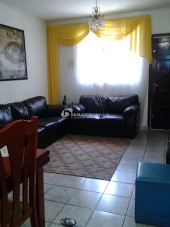 Sobrado à Venda com 2 Quartos, 2 Vagas, Barcelona, São Caetano do Sul - SP